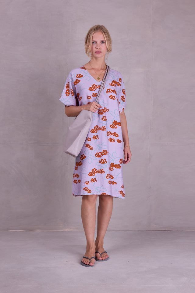 nathalie vleeschouwer Femme jurk in red akebia flowers