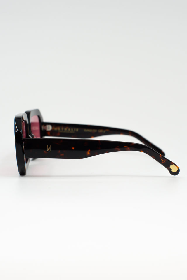 Nathalie Vleeschouwer Jackie Zonnebril In Dark Tortoise / Cherry