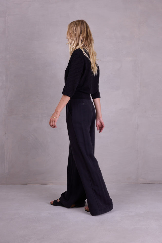 Nathalie Vleeschouwer Cairo Zwart Truitje