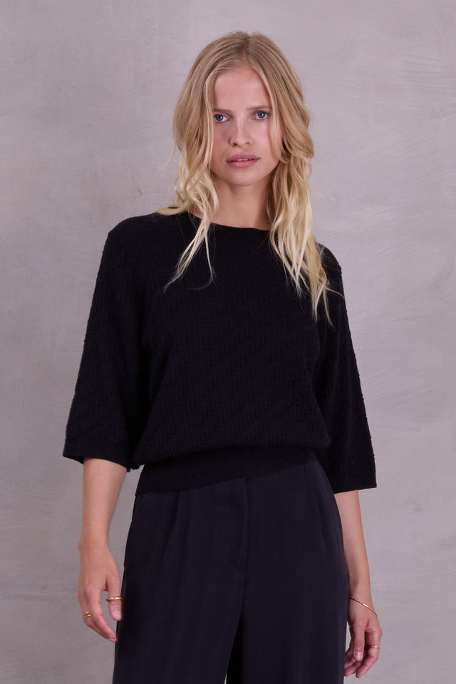 nathalie vleeschouwer Cairo zwart truitje