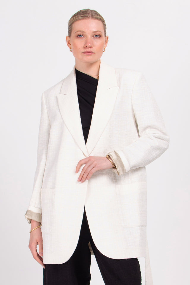 nathalie vleeschouwer Casper witte blazer