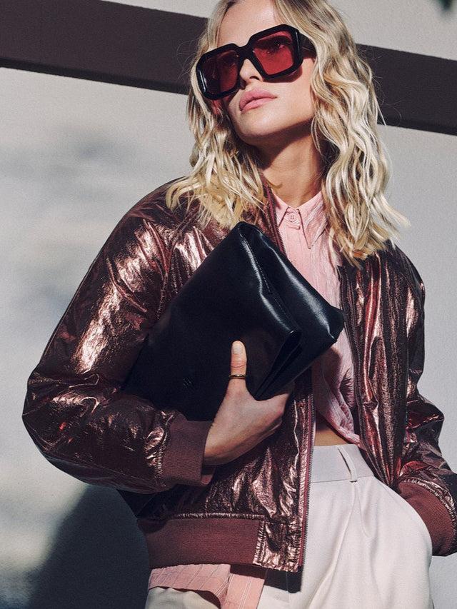 nathalie vleeschouwer Clutch bag in black