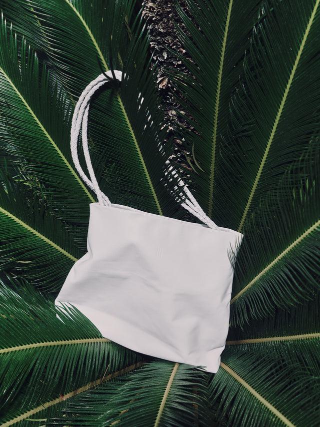 nathalie vleeschouwer Clutch bag in off-white