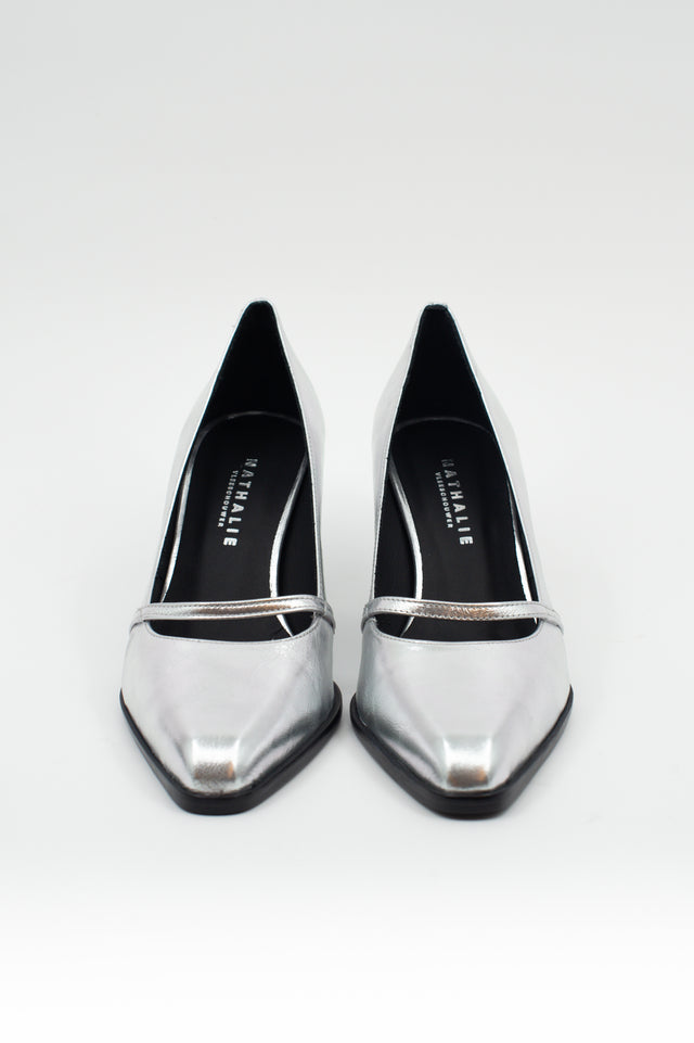 Nathalie Vleeschouwer Daggie Zilveren Pump
