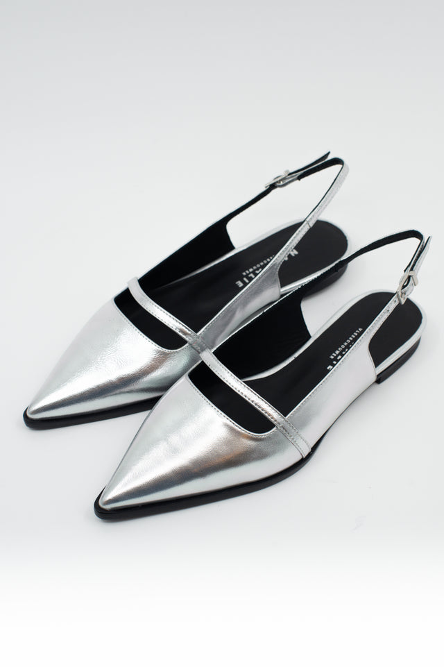 nathalie vleeschouwer Dallie zilveren instapper