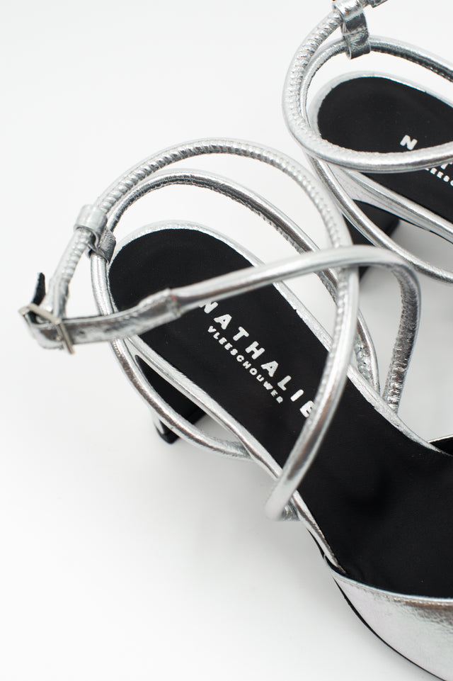 Nathalie Vleeschouwer Dancer Zilveren Pump