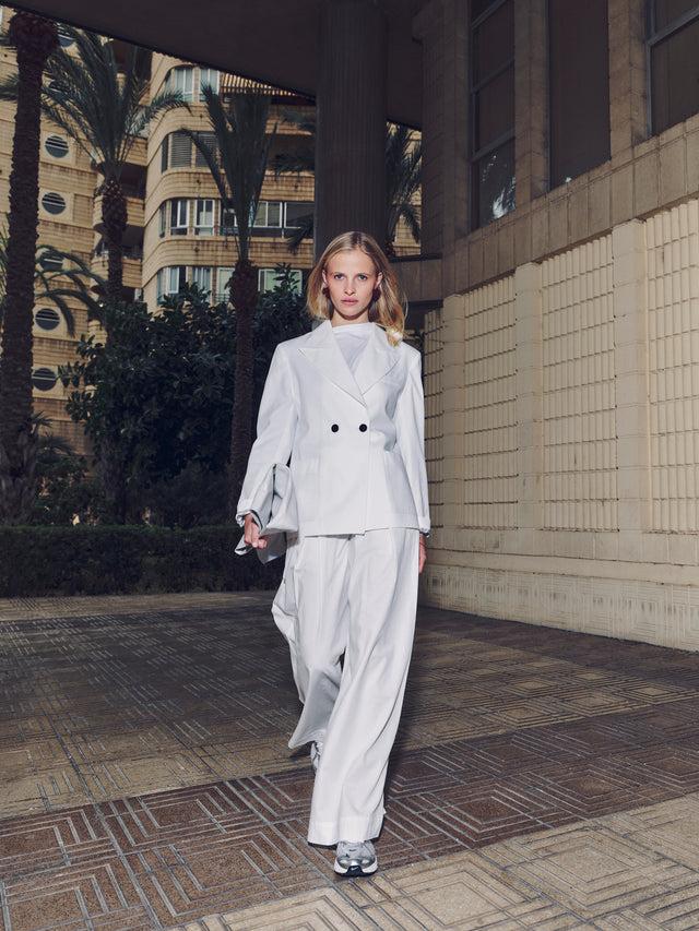 nathalie vleeschouwer Davos witte blazer