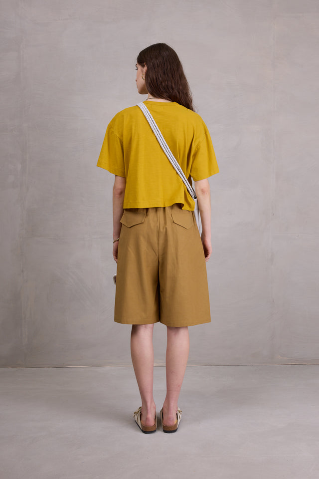 Nathalie Vleeschouwer Eddie Bermuda In Mustard