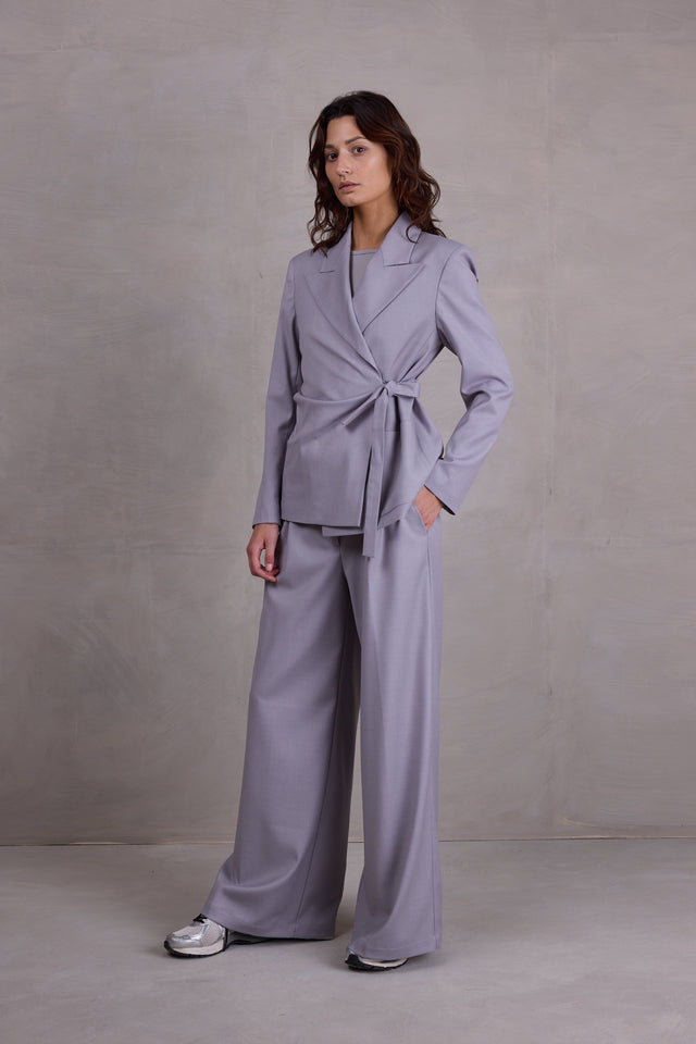 Nathalie Vleeschouwer Edward Grijze Broek