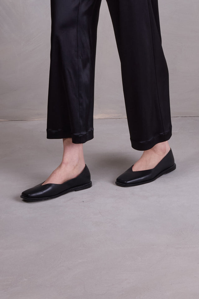 nathalie vleeschouwer Faiza zwarte ballerina