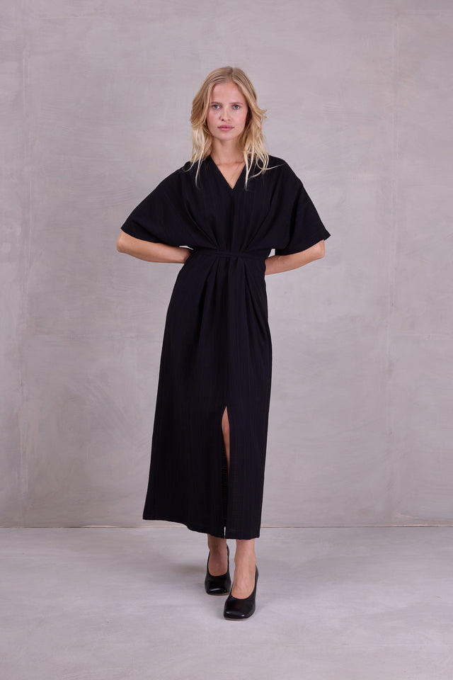 nathalie vleeschouwer Felka zwarte jurk
