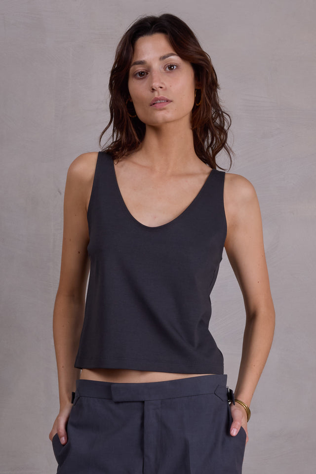 nathalie vleeschouwer Ferika top in antraciet