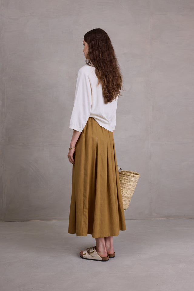 Nathalie Vleeschouwer Fieke Rok In Mustard