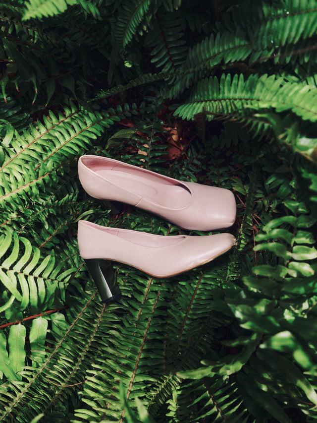 nathalie vleeschouwer Flume pump in cameo rose