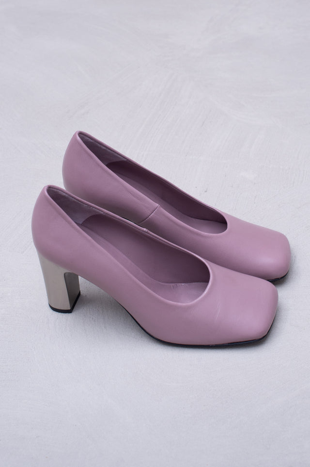 Nathalie Vleeschouwer Flume Pump In Mauve