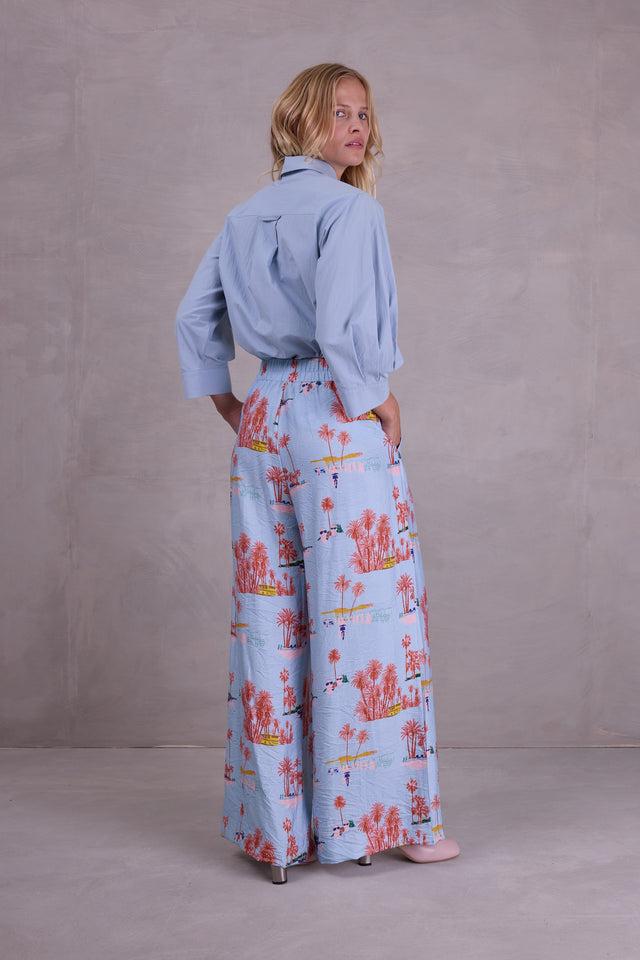 Nathalie Vleeschouwer Freddy Broek In Blue Havana