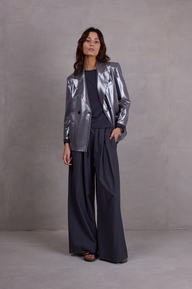 Nathalie Vleeschouwer Freddy Broek In Charcoal