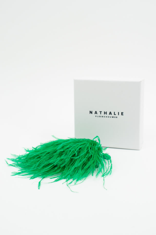 Nathalie Vleeschouwer Zaza Broche Met Veren In Grasgroen