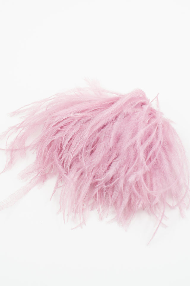 nathalie vleeschouwer Zaza broche met veren in lila