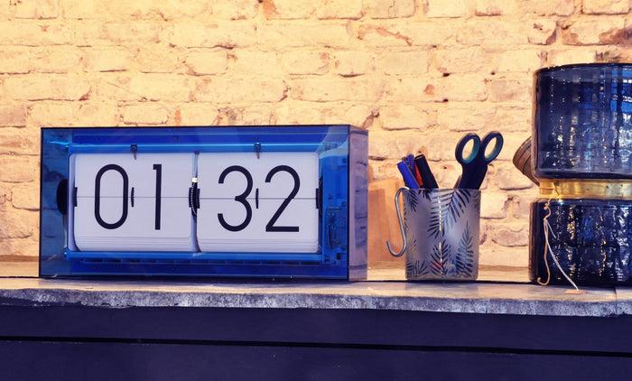 Nextime Tafelklok - 36 Cm - Acryl - Flip Klok - 'Big Flip Clear'