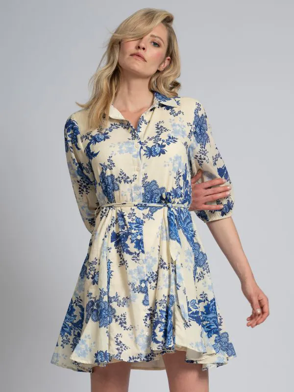 nikkie A-lijn jurk met bloemenprint en strikceintuur