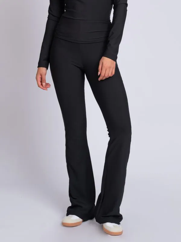 nikkie Geribbelde flared legging met omgeslagen taillerand