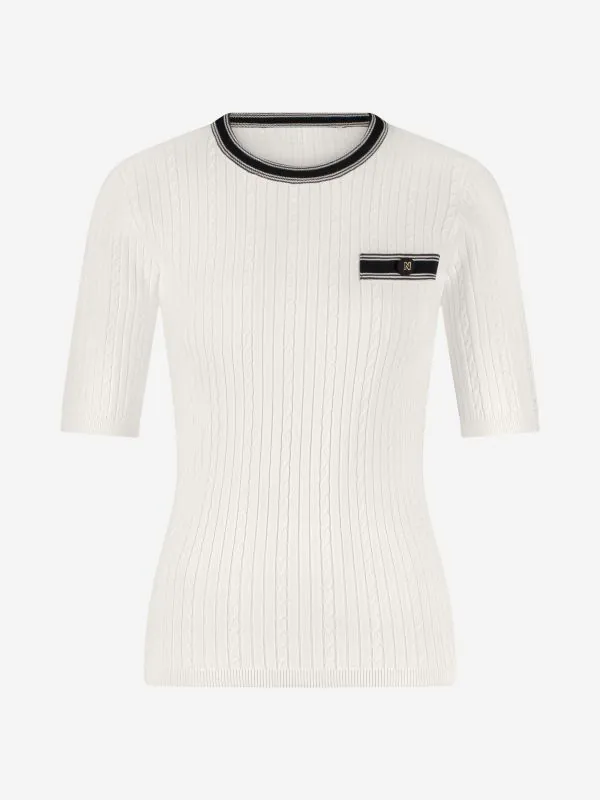 nikkie Geribbelde top met gevlochten en gestreepte details