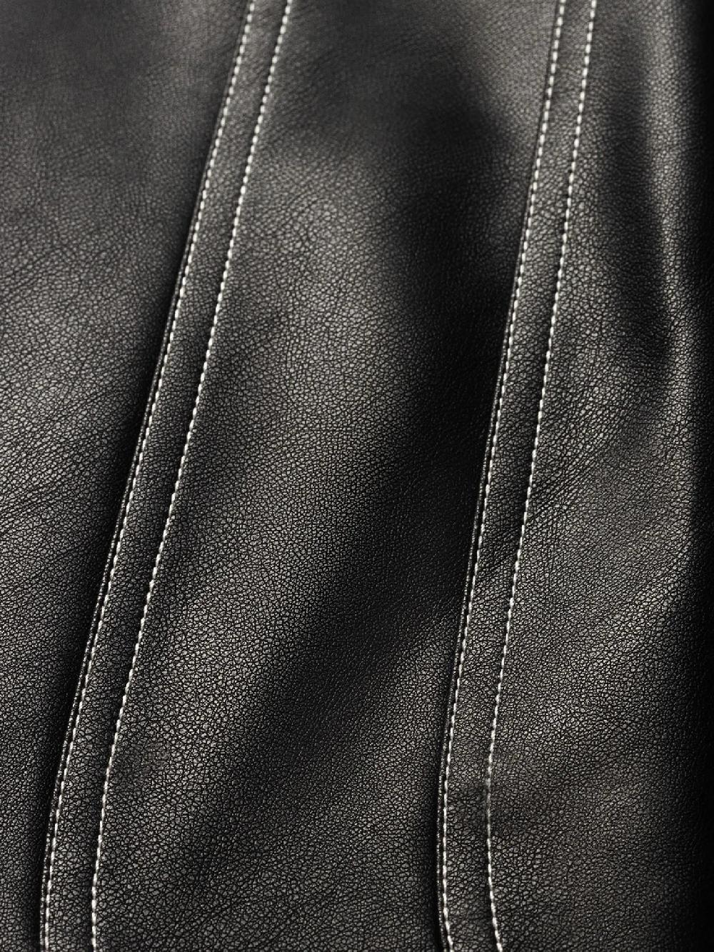 Nikkie Mouwloos Gilet Van Imitatieleer Met Witte Stiksels