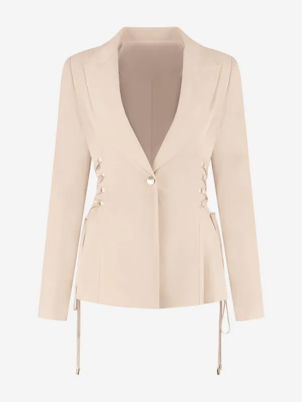 nikkie Aansluitende blazer met veter details
