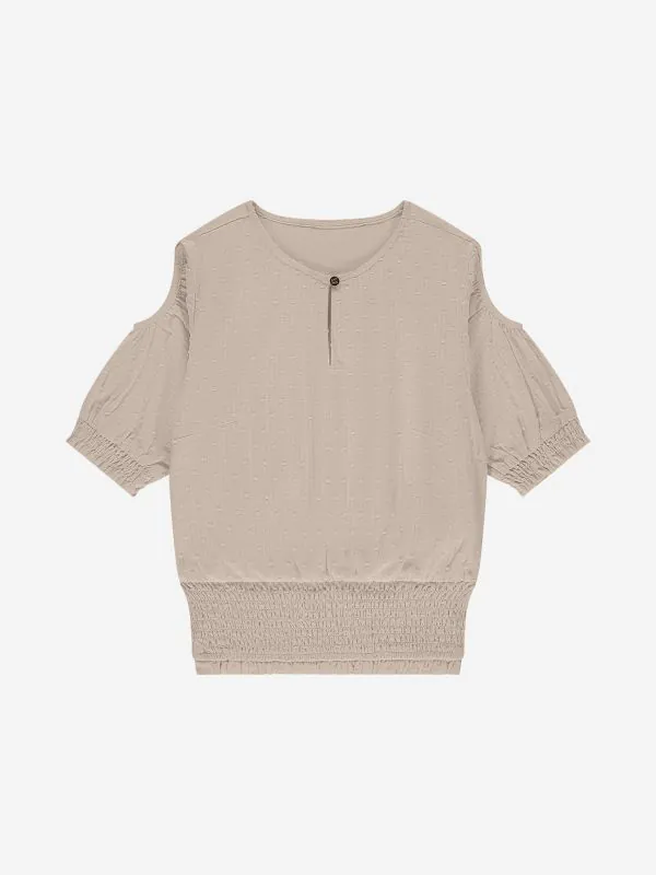 nikkie Blouse met smock en pufmouwen met cut-out