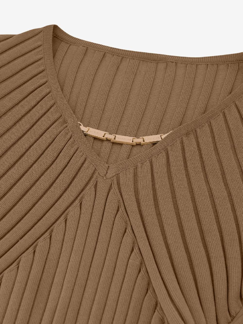 Nikkie Geribde Jurk Met Ketting Detail