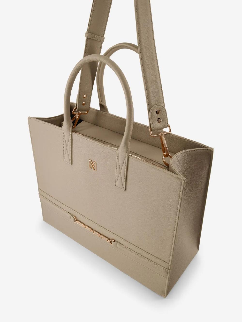 Nikkie Grote Shopper Met Ketting Detail