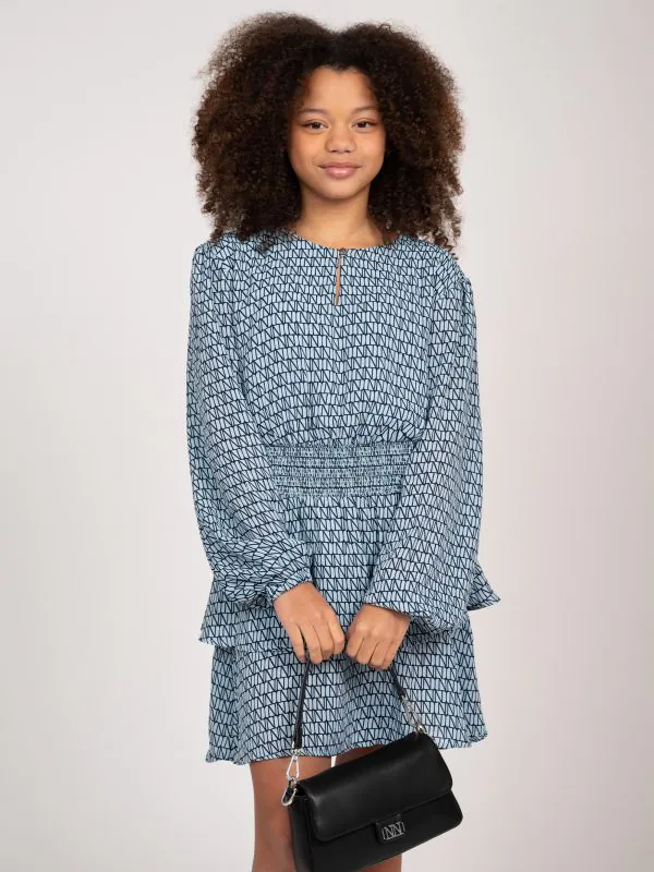 nikkie Jurk met NN-logo print