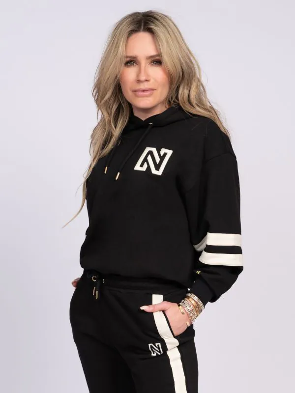nikkie Korte hoodie met N-logo