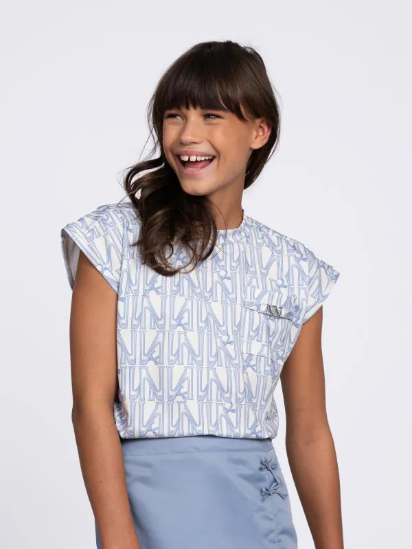 Nikkie Korte Top Met Logo Patroon