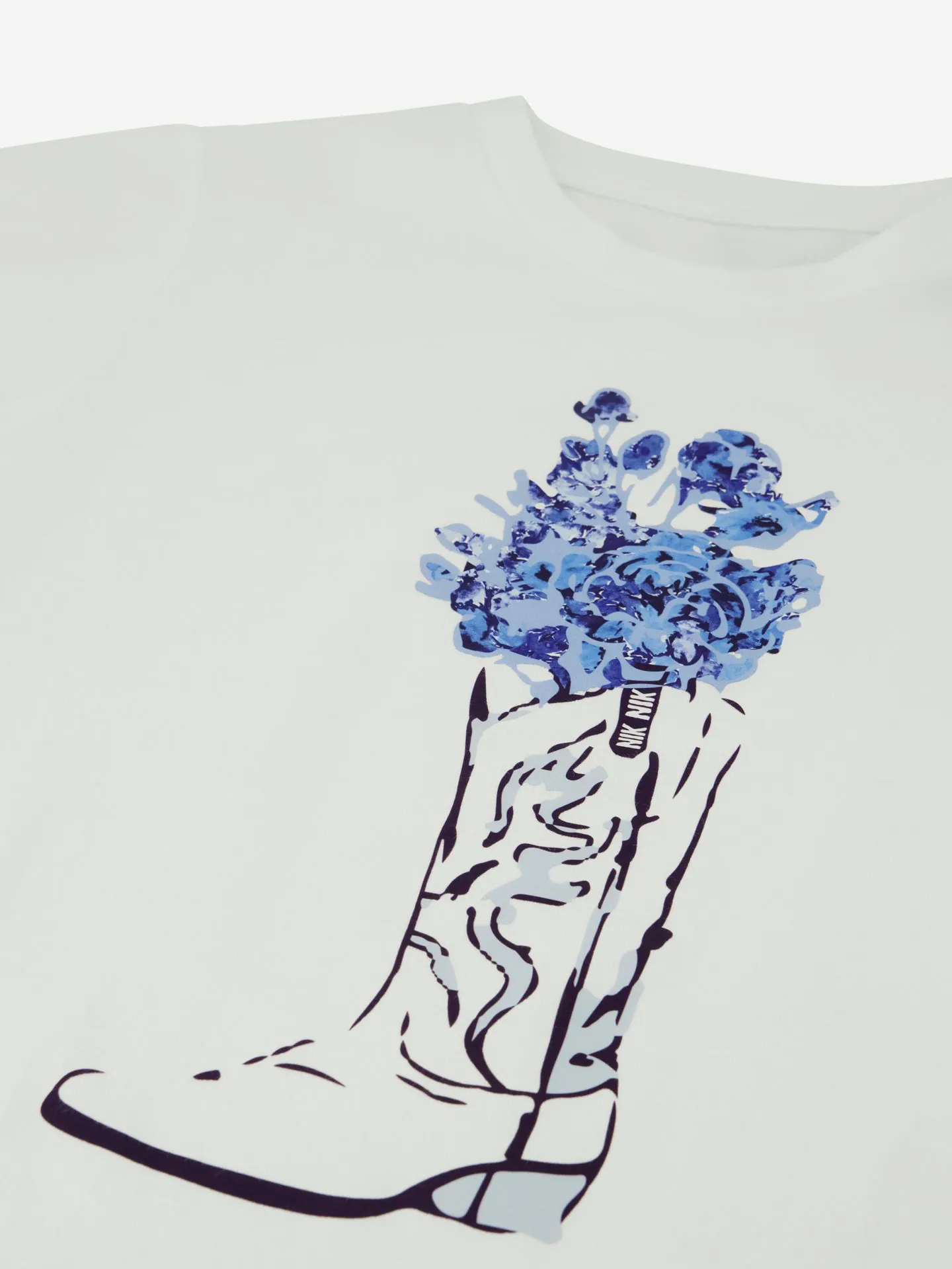 Nikkie T-shirt Met Cowboylaars Print