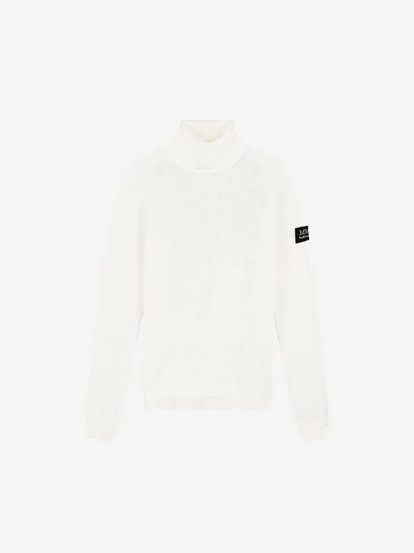 nikkie Trui met col en logo op de mouw