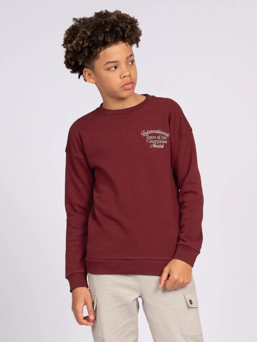 Nikkie Trui Met Geborduurde Tekst