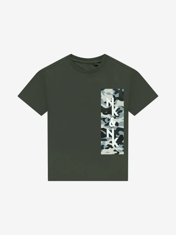 nikkie T-shirt met camouflage print en NIK&NIK logo