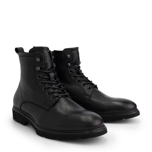 nogrz Foundry St. Black