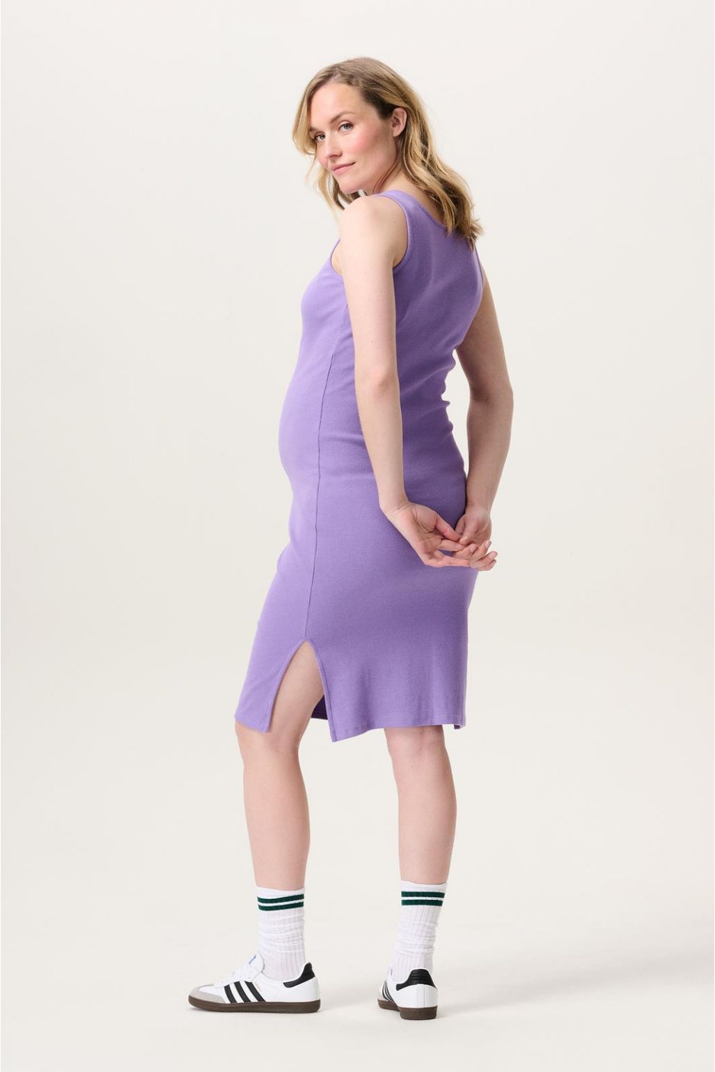 Noppies Jurk Met Voedingsfunctie Estrella - Paisley Purple