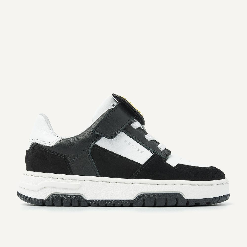 nubikk Basket Court JR Wit Zwarte Sneakers voor Kids