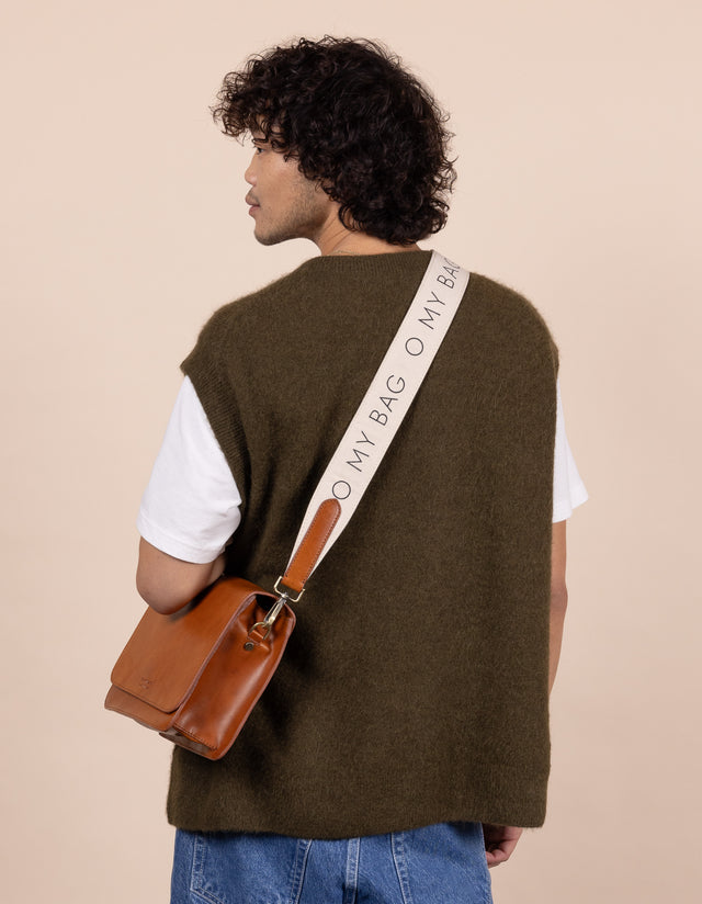 O My Bag Canvas Logo Strap - Wit / Cognac Klassiek Leer
