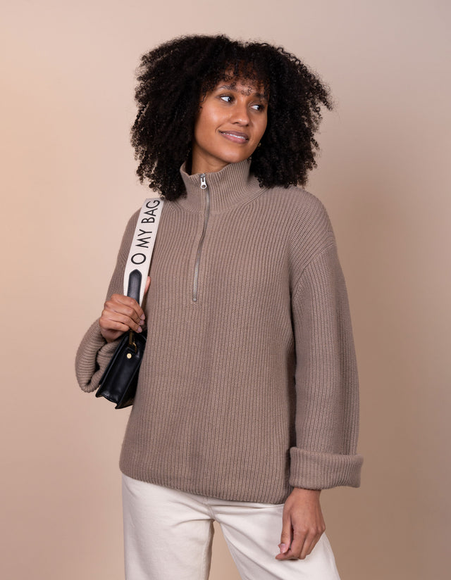 O My Bag Schouder Canvas Logo Strap