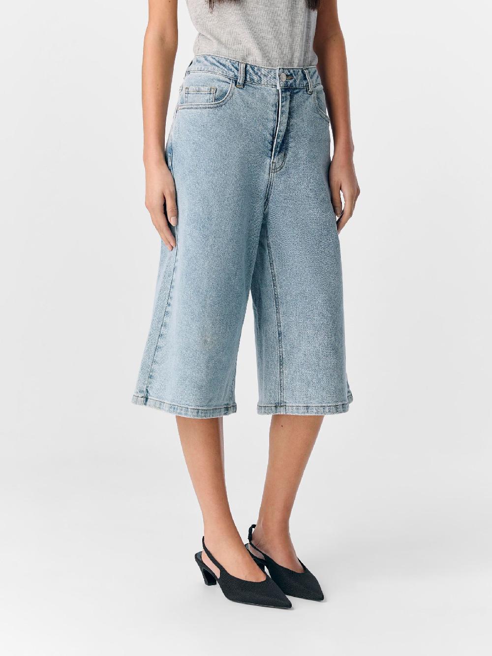 Object Petite DENIM BERMUDA SHORT