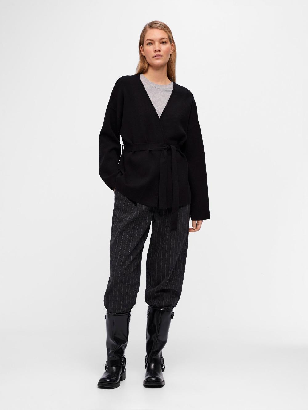 Object Petite GEBREID WIKKELVEST