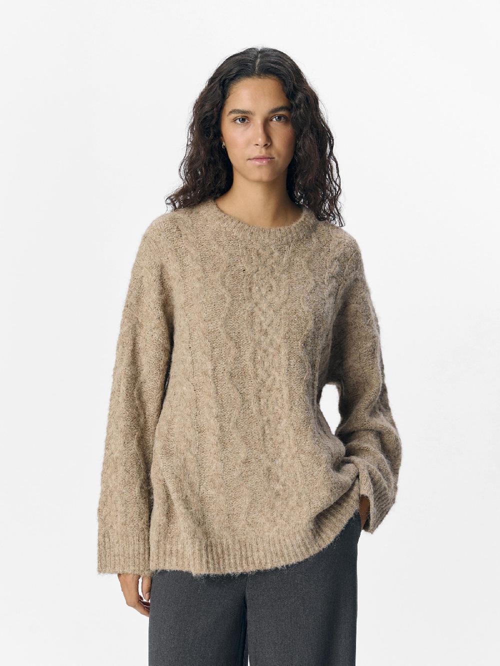 Object Petite GEBREIDE KABELS TRUI