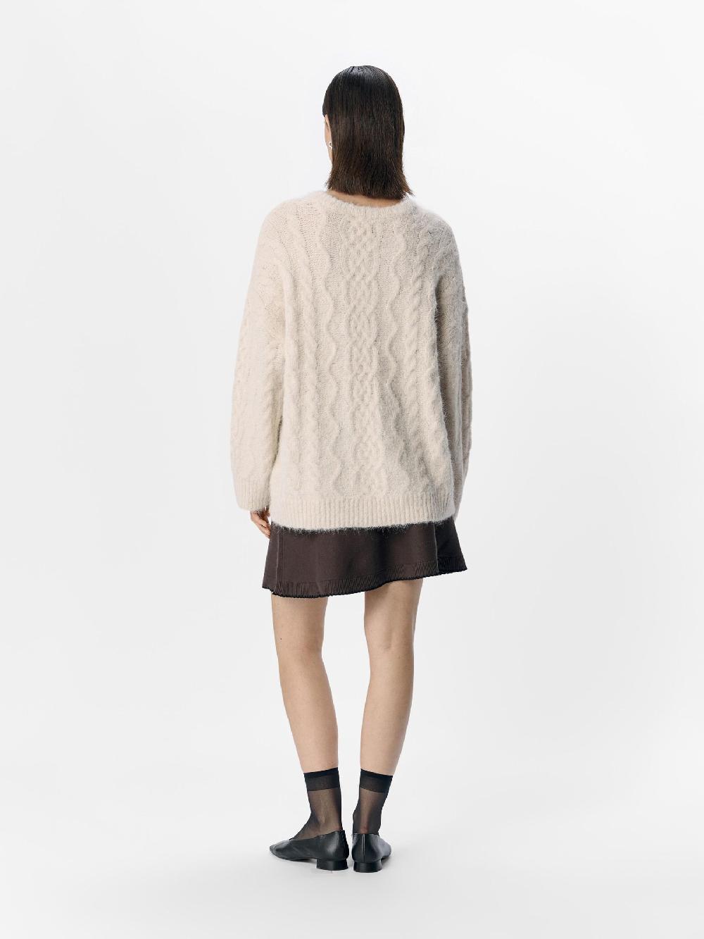 Object Petite GEBREIDE KABELS TRUI