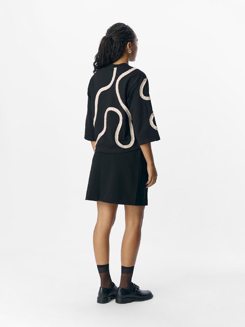 Object Petite GEDETAILLEERD TRUI