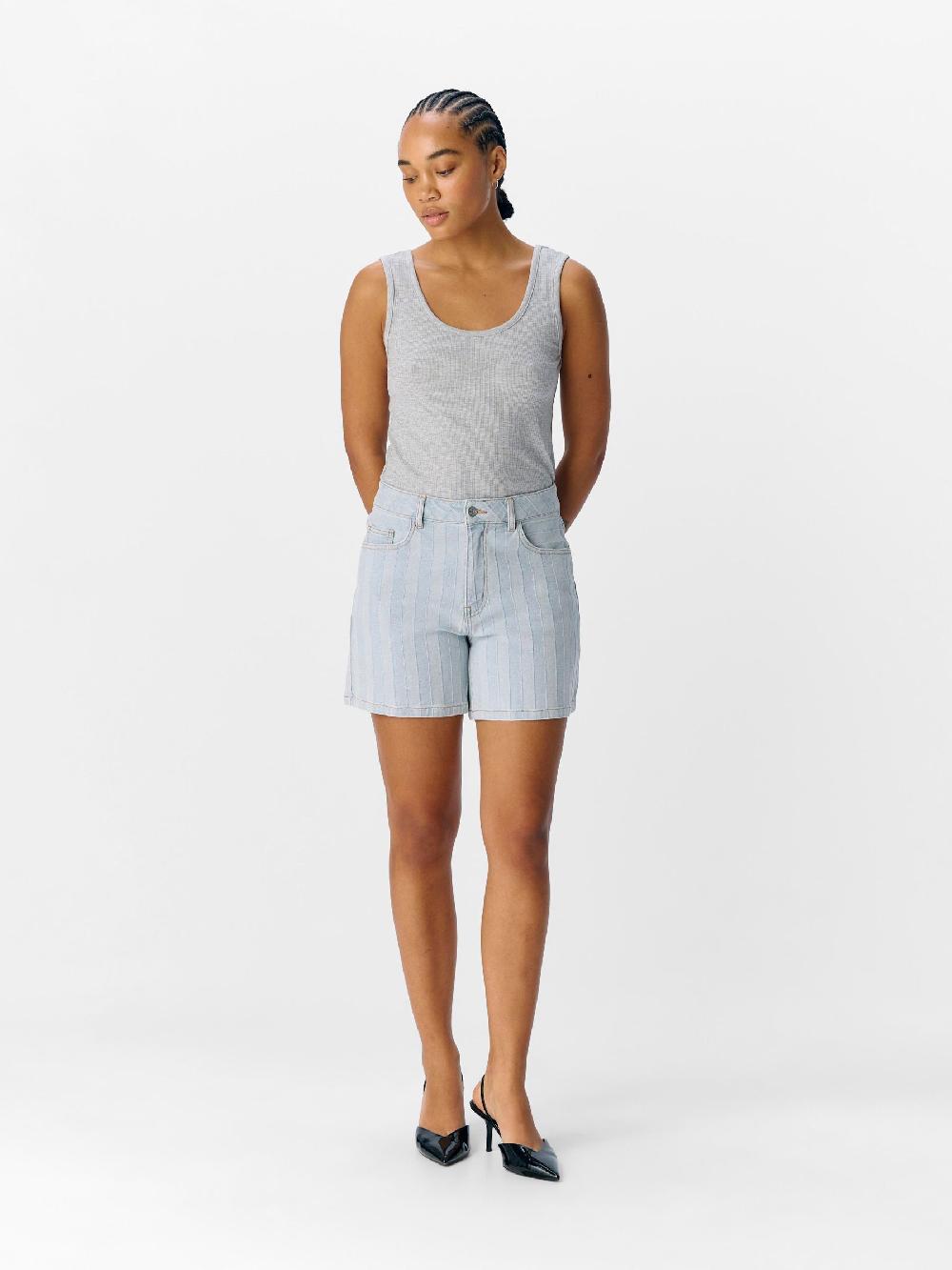 Object Petite GESTREEPT DENIM SHORT